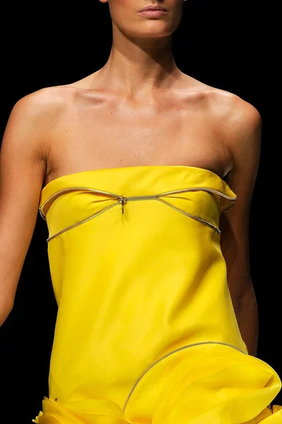 Look 32